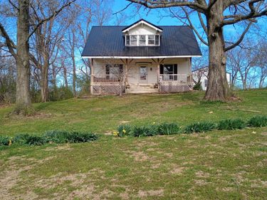 355 Mudlick Road, Cynthiana, KY 41031