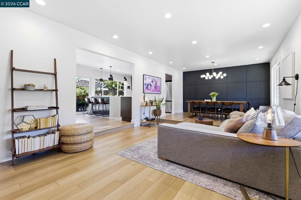 5565 Jasper Ct, Concord, CA 94521 Main Photo