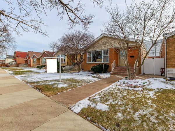 3633 W 58th Place, Chicago, IL 60629