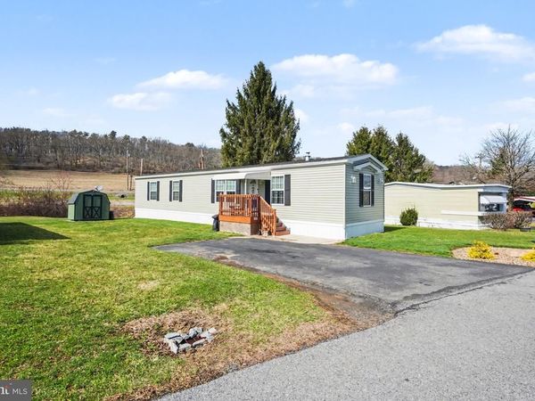 1 FRIEDEN MNR , Unit B, SCHUYLKILL HAVEN, PA 17972
