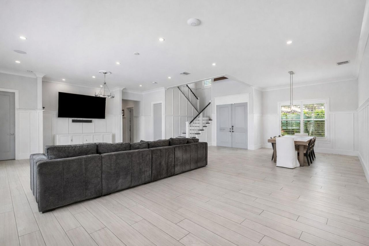 2100 Notre Dame Drive, Lake Worth Beach, FL 33460 Photo