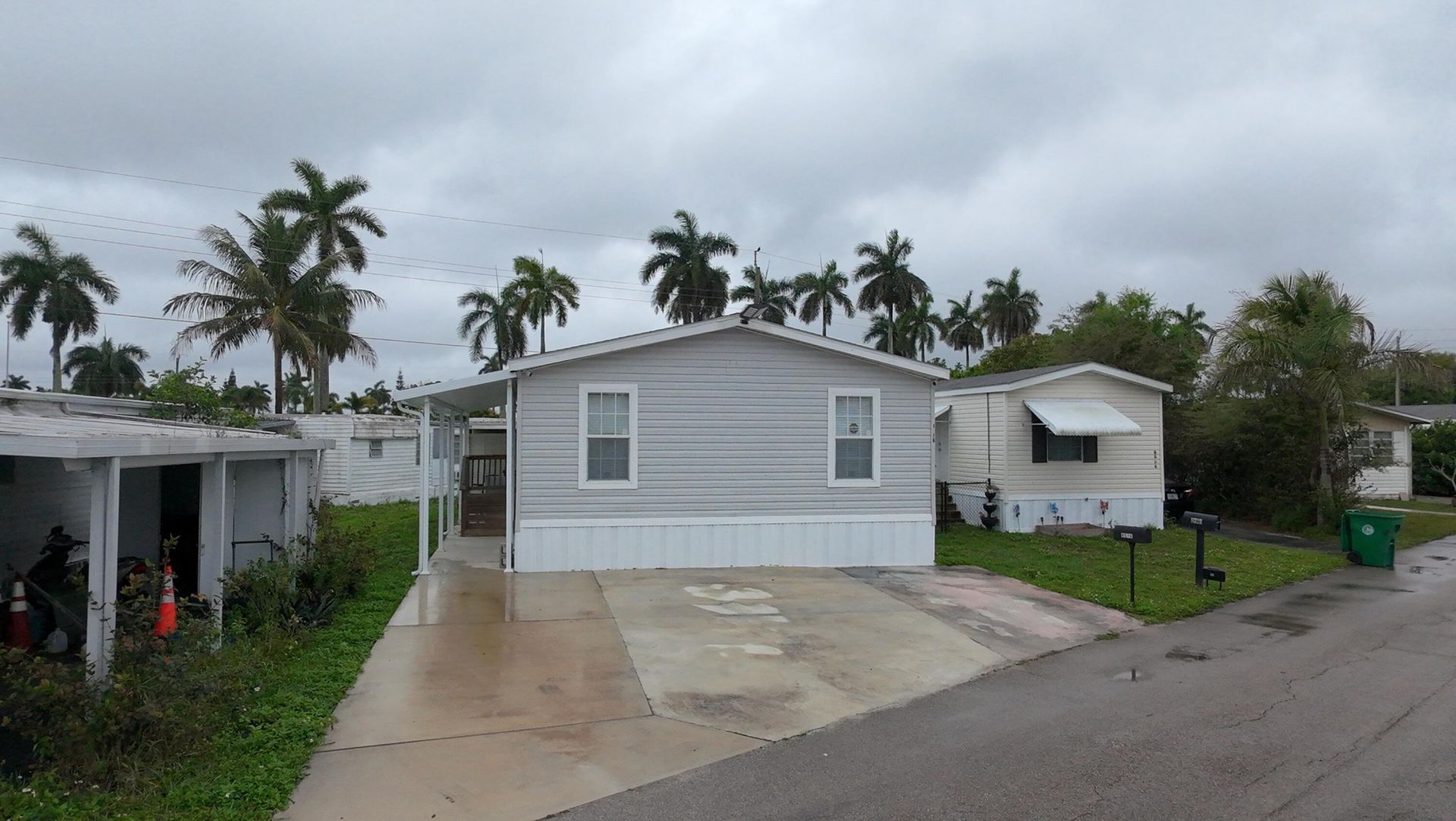 8516 SW 17th Court, Davie, FL 33324 Photo