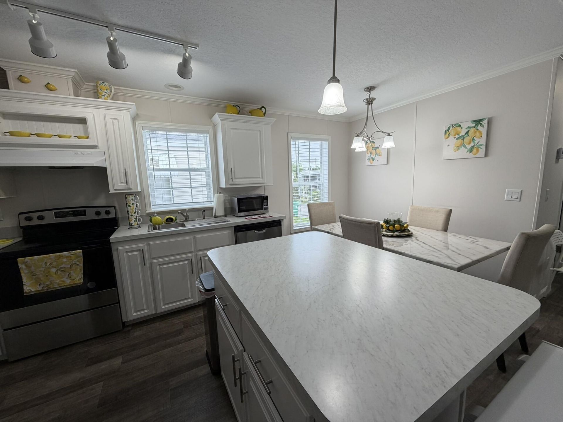 8516 SW 17th Court, Davie, FL 33324 Photo