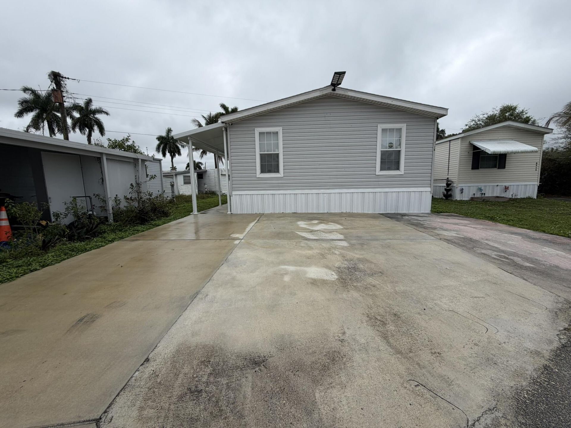 8516 SW 17th Court, Davie, FL 33324 Photo