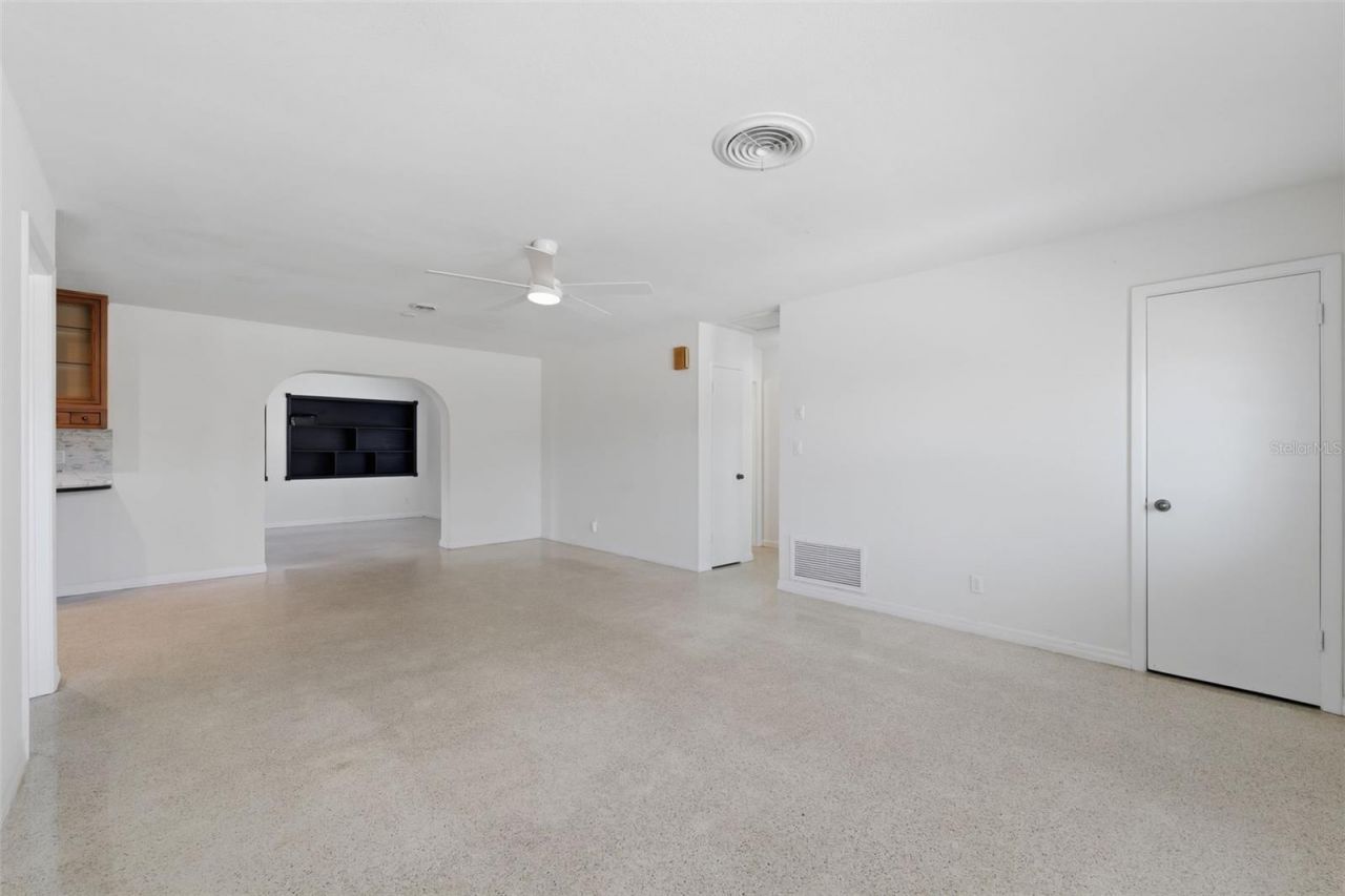 7700 15th Way N, Saint Petersburg, FL 33702 Photo