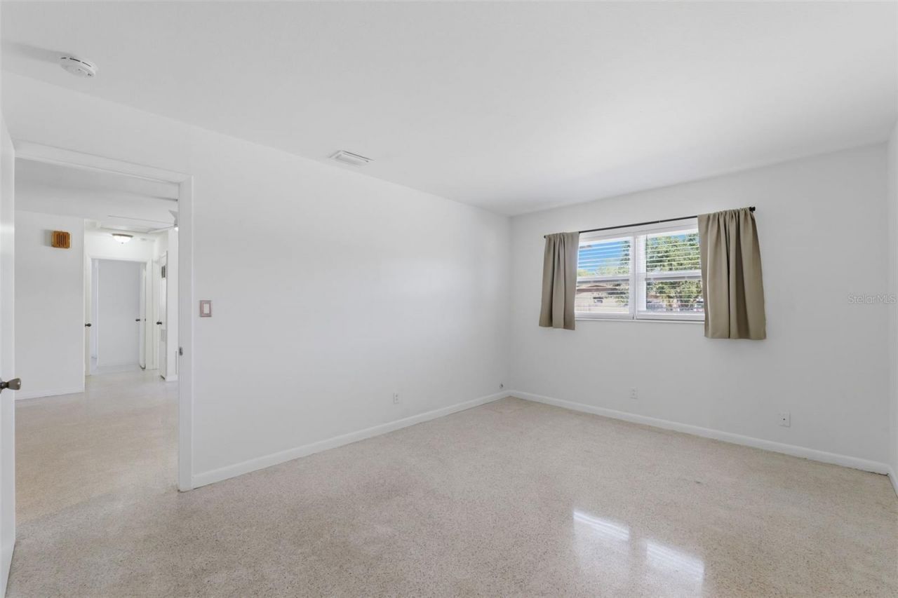 7700 15th Way N, Saint Petersburg, FL 33702 Photo