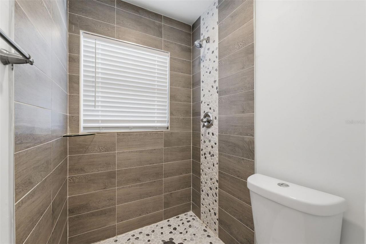 7700 15th Way N, Saint Petersburg, FL 33702 Photo