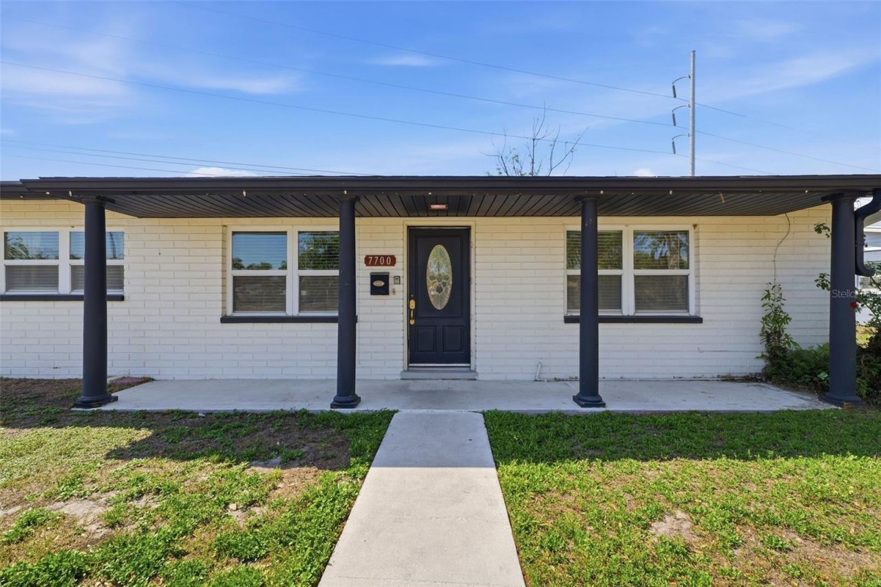 7700 15th Way N, Saint Petersburg, FL 33702 Photo