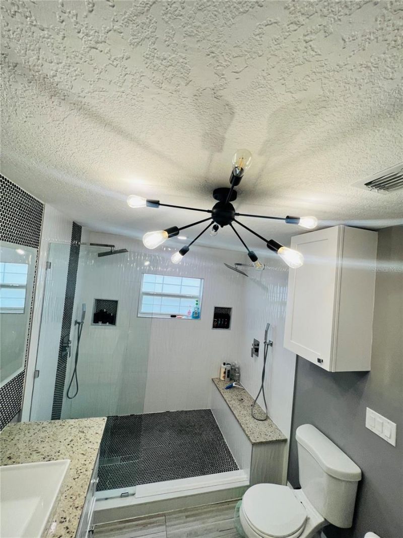 7301 N Dixon Avenue, Unit B, Tampa, FL 33604 Photo