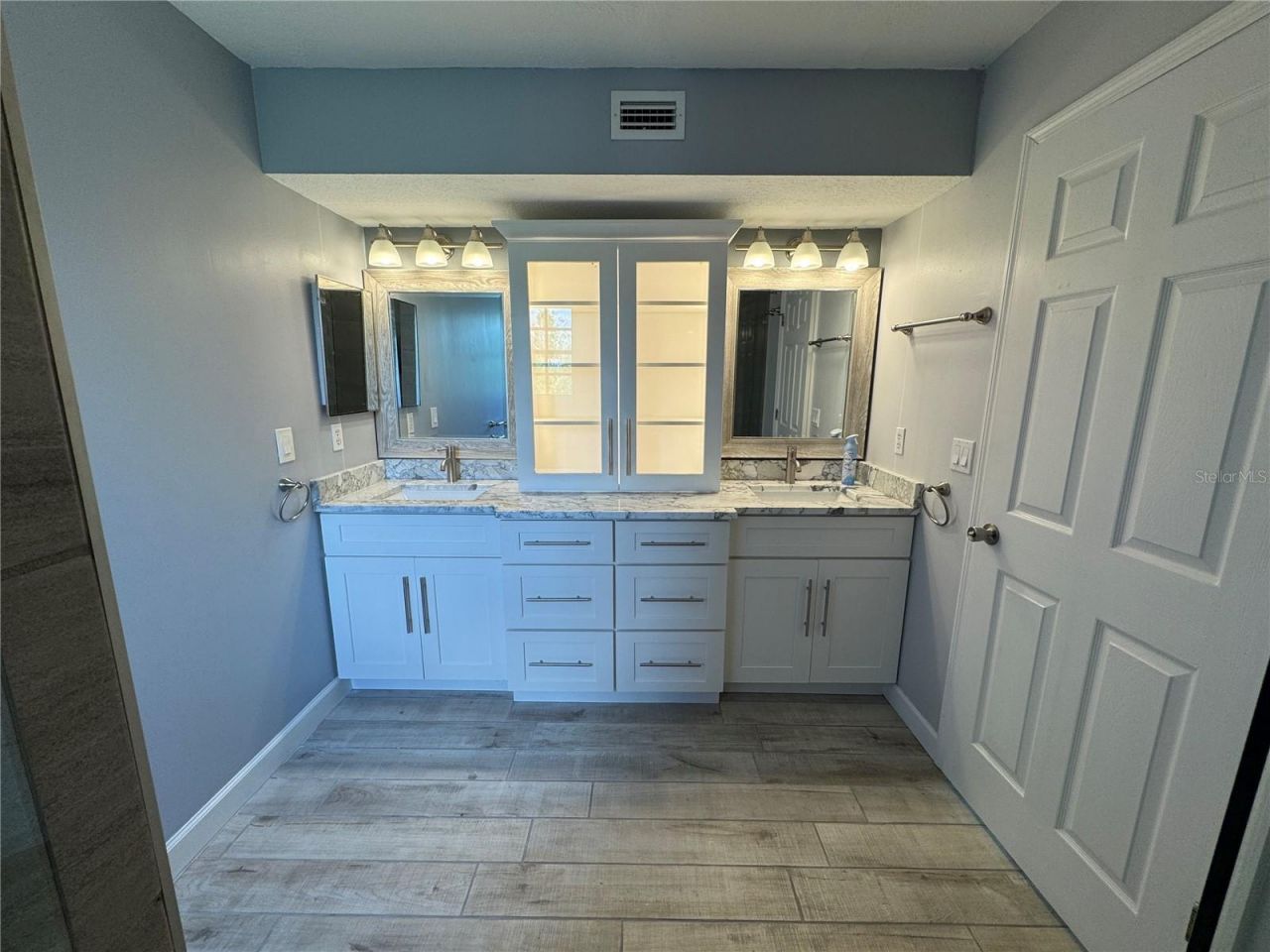 1806 Lago Vista Boulevard, Palm Harbor, FL 34685 Photo