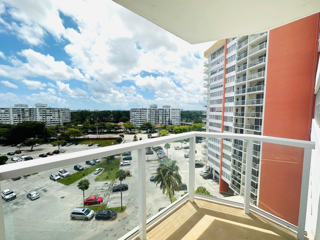 1301 NE Miami Gardens Dr, Unit 915W, Miami, FL 33179 Photo