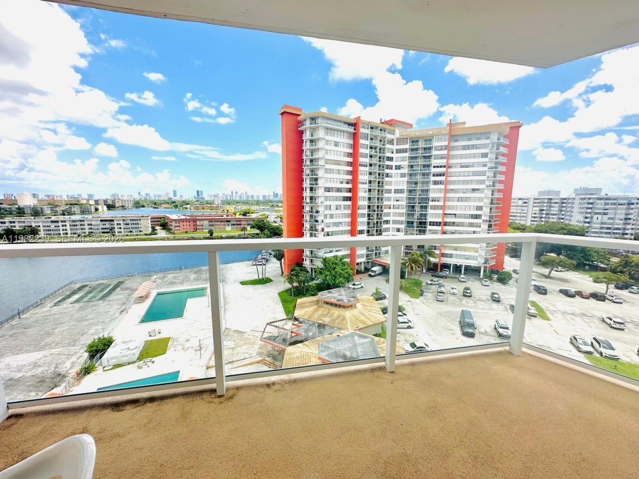 1301 NE Miami Gardens Dr, Unit 915W, Miami, FL 33179 Photo