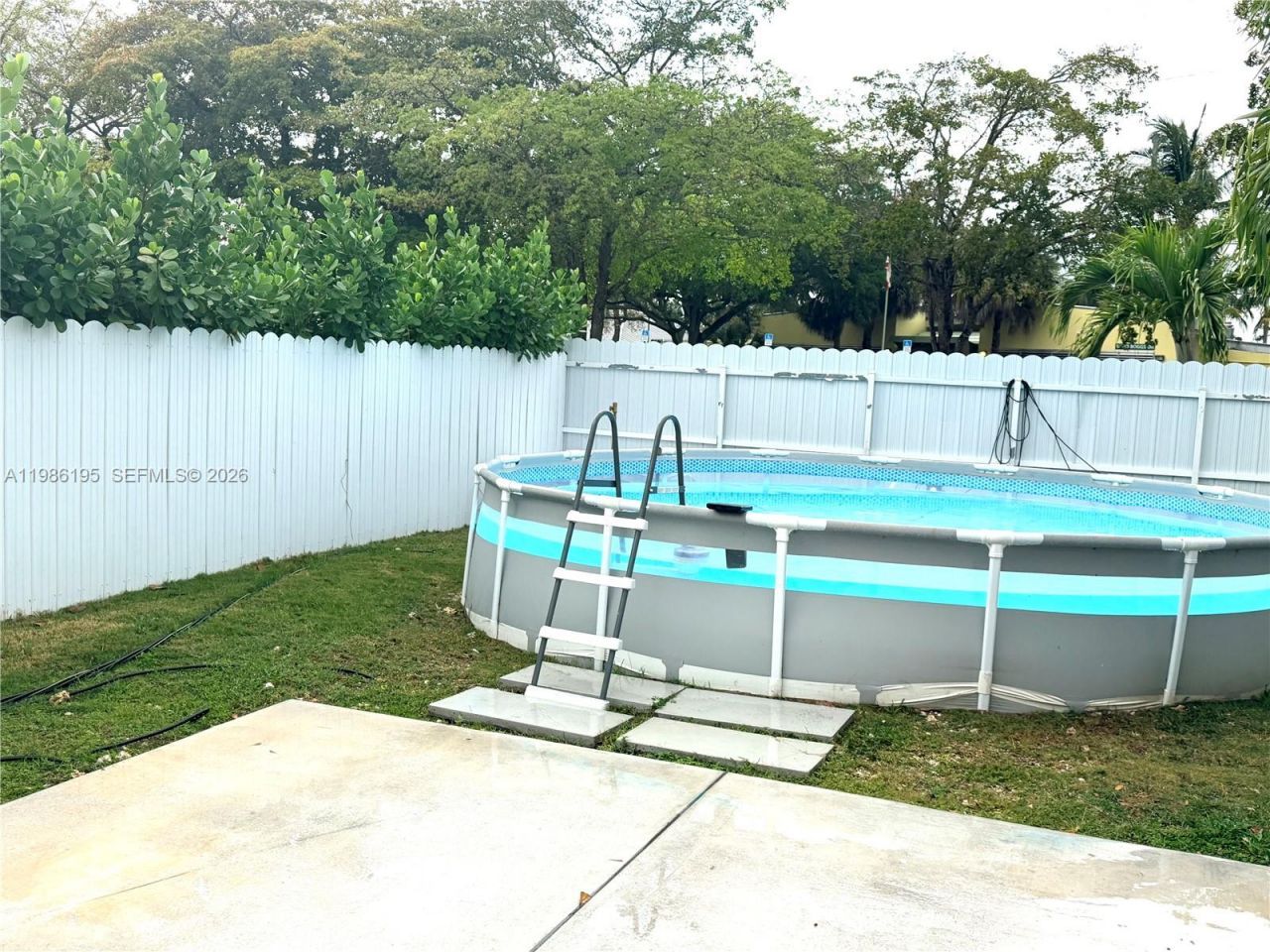 14401 Boggs Dr , Miami, FL 33176 Photo