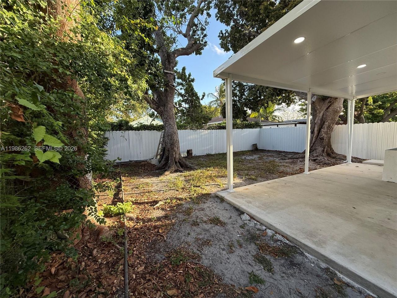 1812 NW 64th St, Miami, FL 33147 Photo