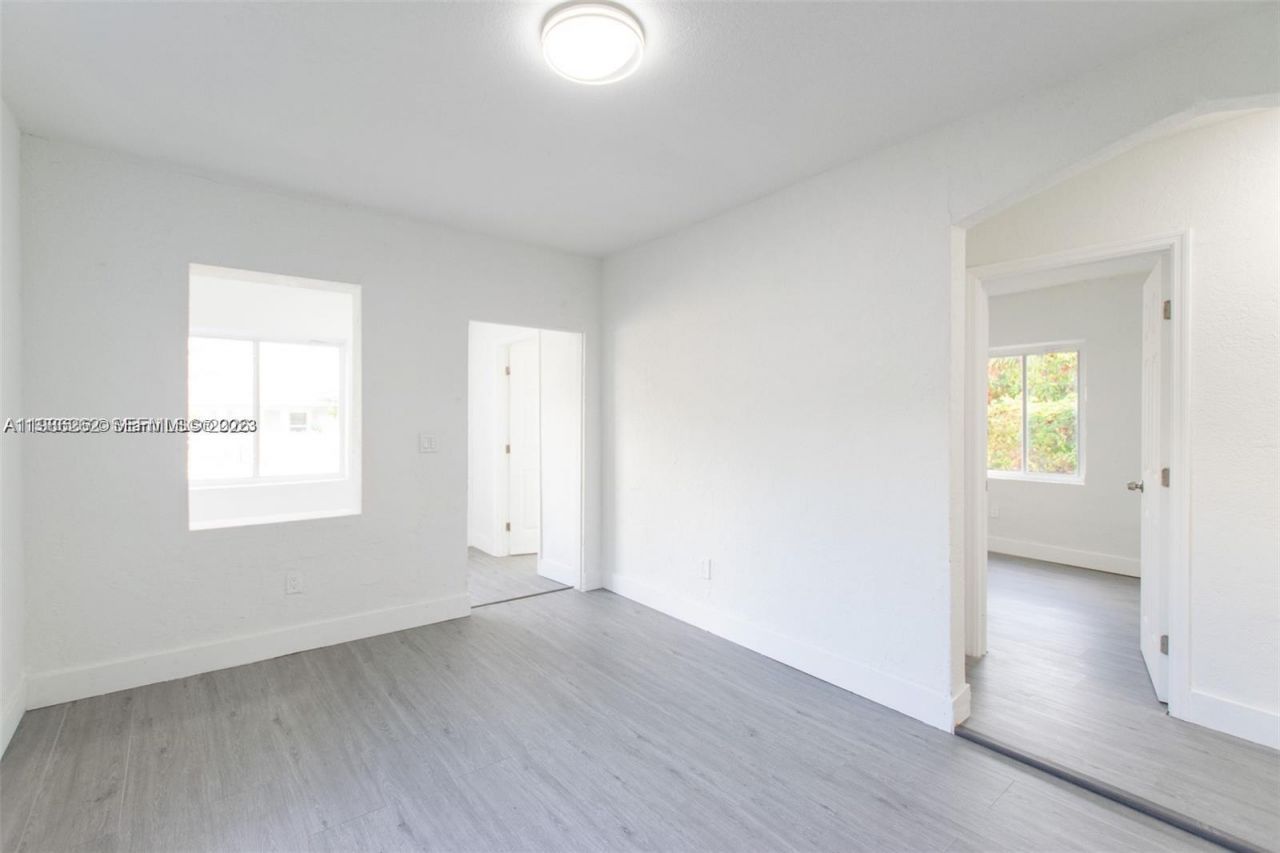 1812 NW 64th St , Miami, FL 33147 Photo