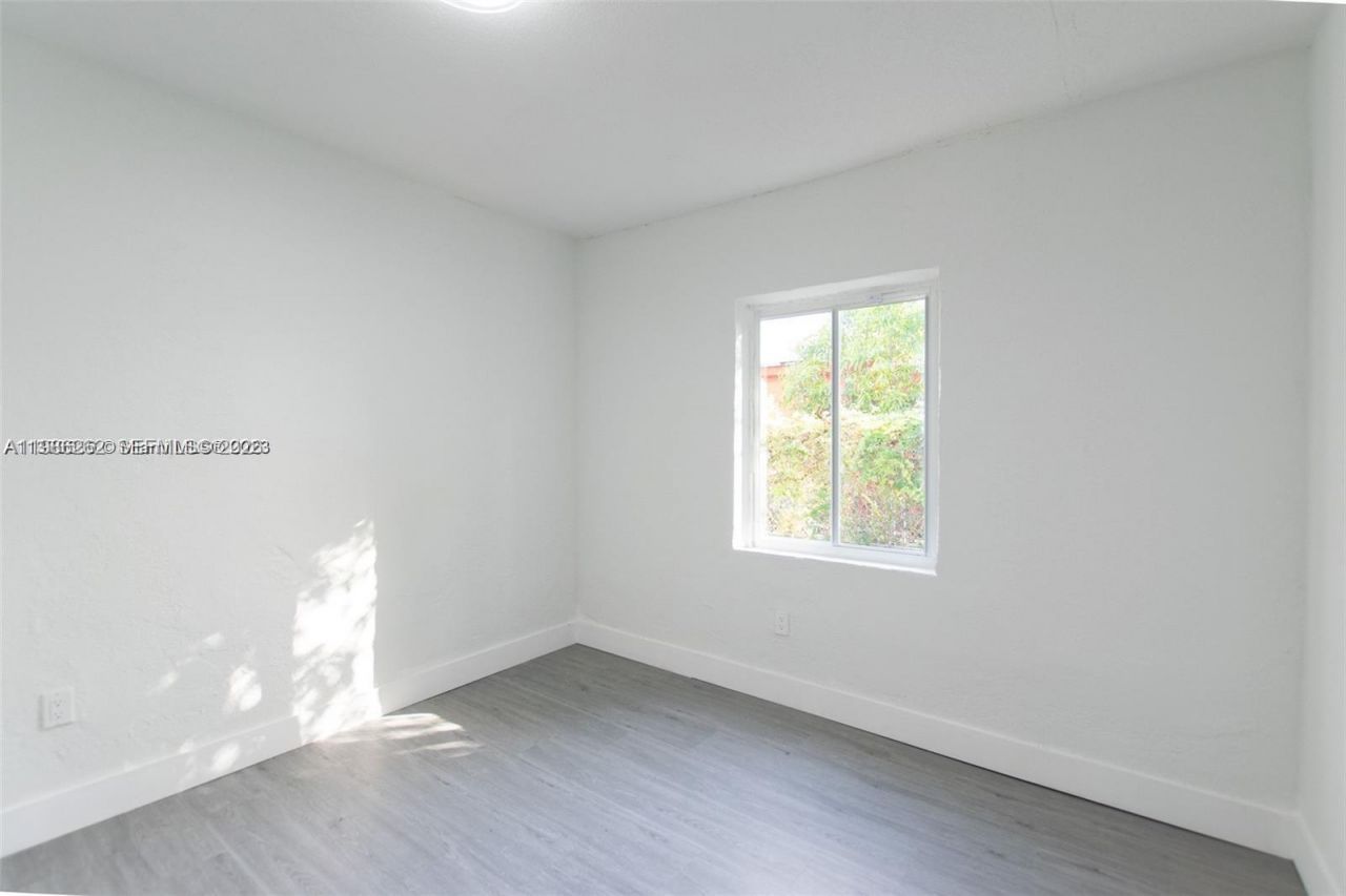 1812 NW 64th St , Miami, FL 33147 Photo