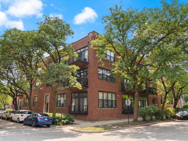 1670 N Claremont Avenue , Unit 306, Chicago, IL 60647