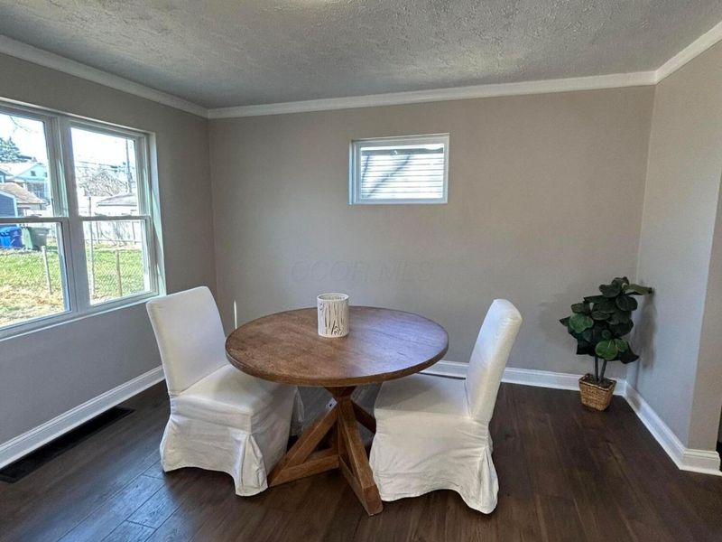 1373 Oakwood Avenue, Columbus, OH 43206 Photo 17