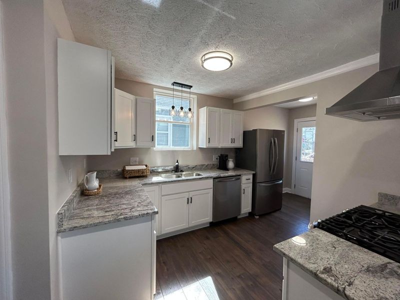 1373 Oakwood Avenue, Columbus, OH 43206 Photo 22