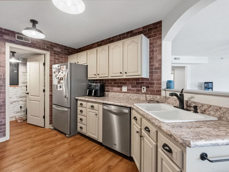 1834 Mimosa Trail, Florence, KY 41042 Photo 10