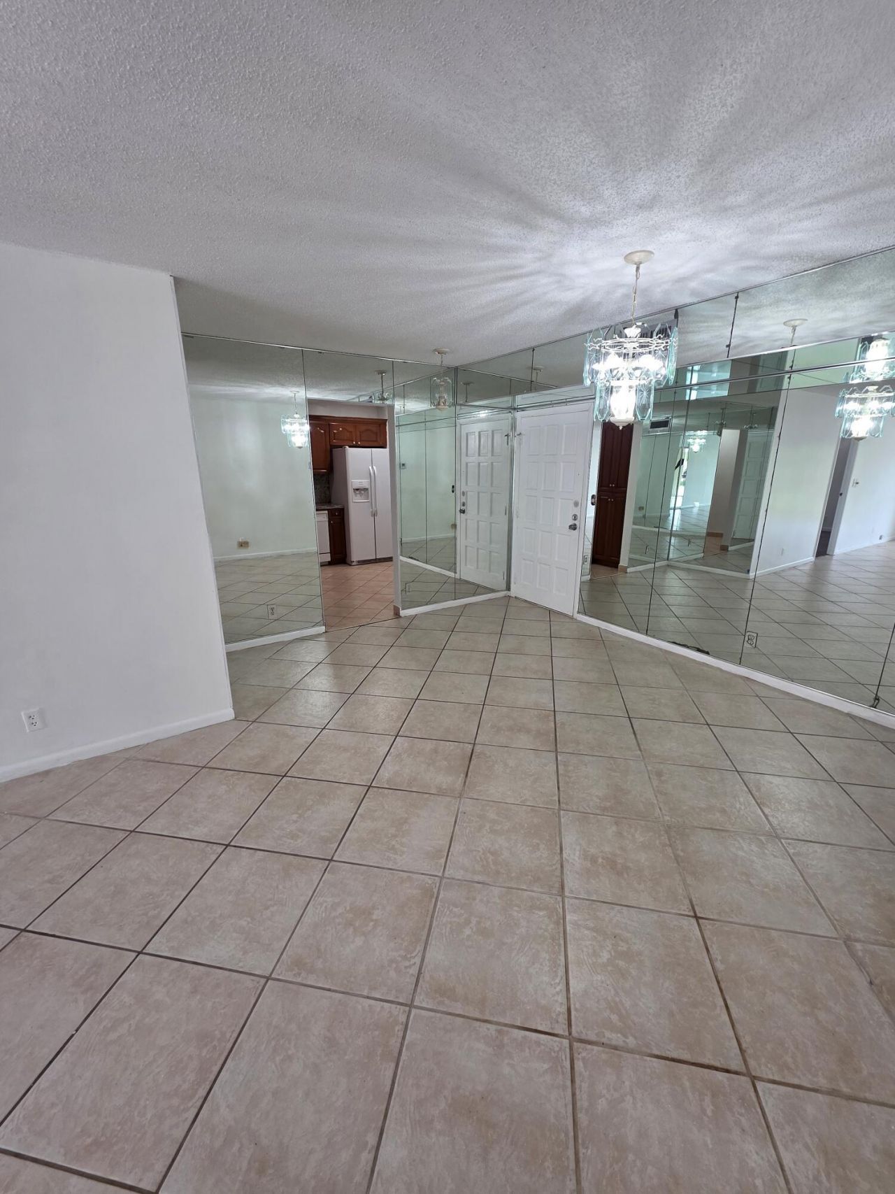 6361 N Falls Cir Drive, Unit 207, Lauderhill, FL 33319 Photo