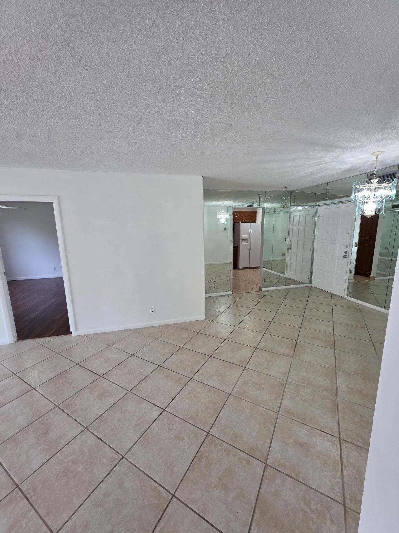 6361 N Falls Cir Drive, Unit 207, Lauderhill, FL 33319 Photo