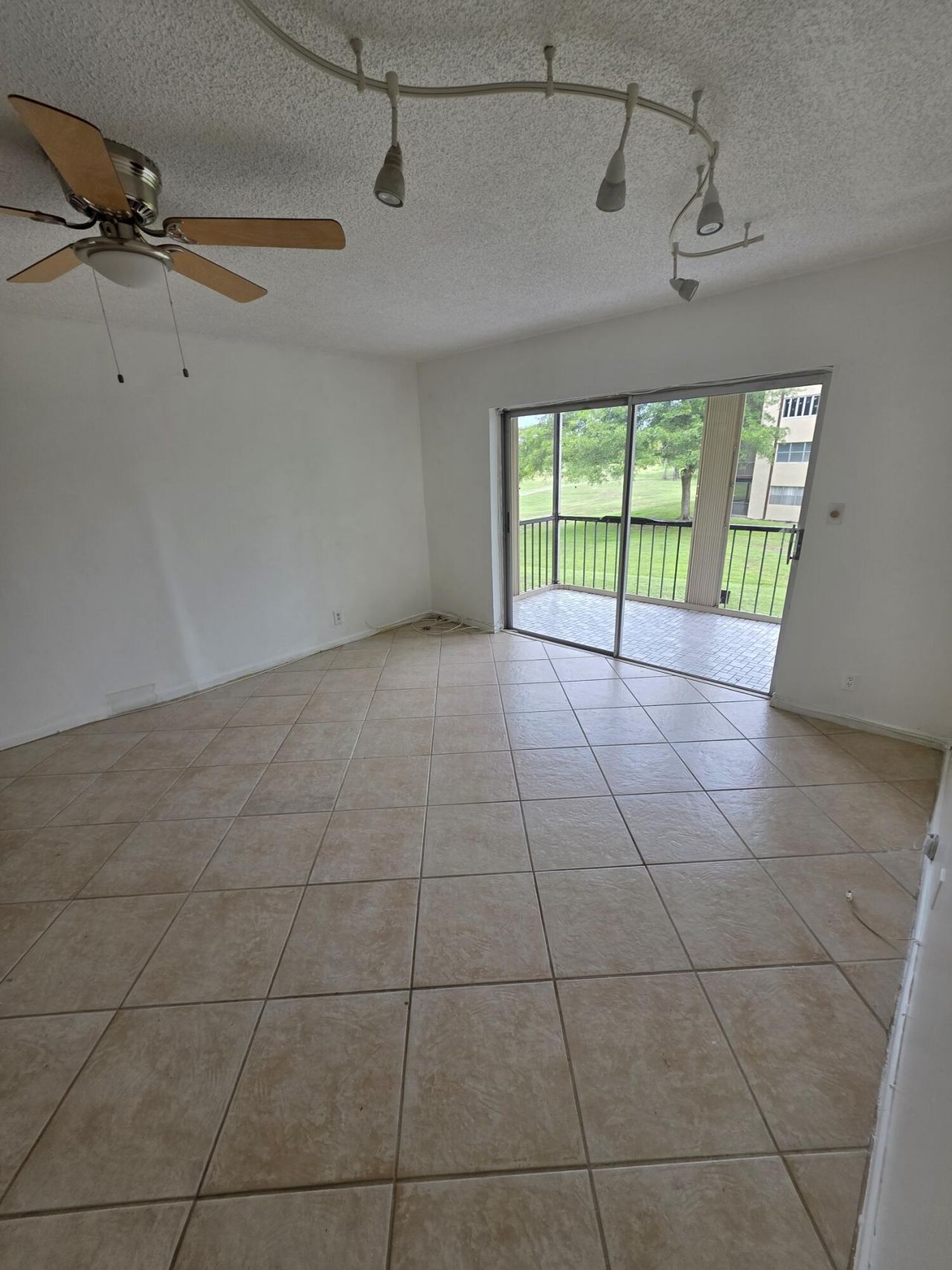 6361 N Falls Cir Drive, Unit 207, Lauderhill, FL 33319 Photo