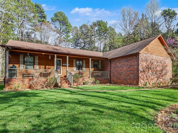 2199 Coddle Creek Highway, Mooresville, NC 28115