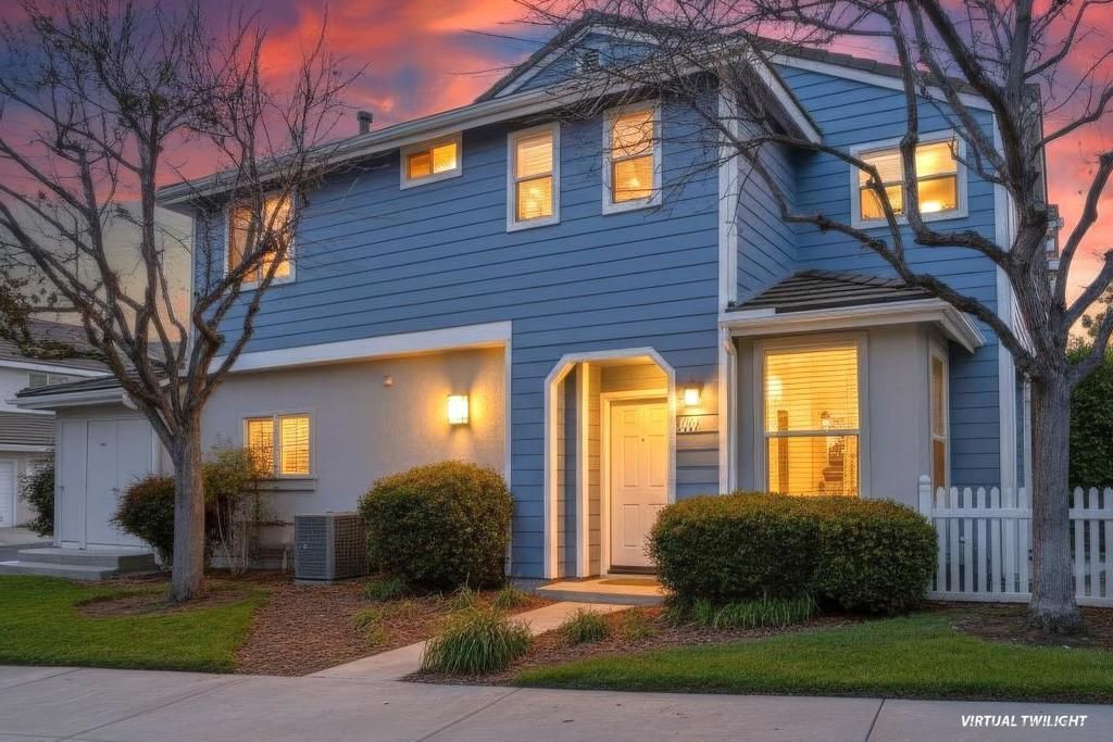 1319 Statice Ct, Carlsbad, CA 92011 Main Photo