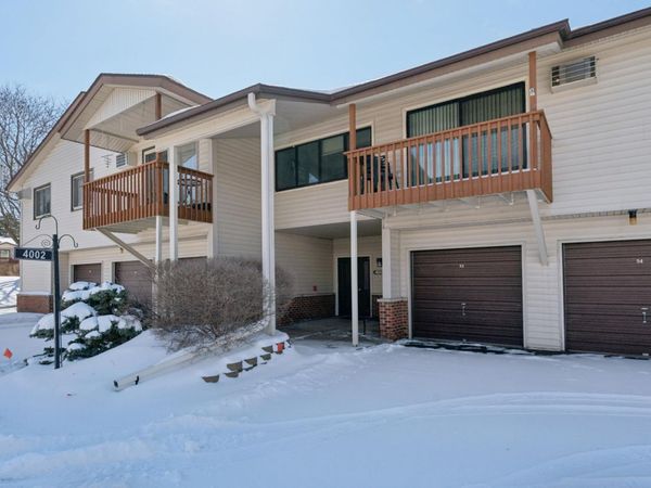 4002 Foss Road, Unit 102, Saint Anthony, MN 55421