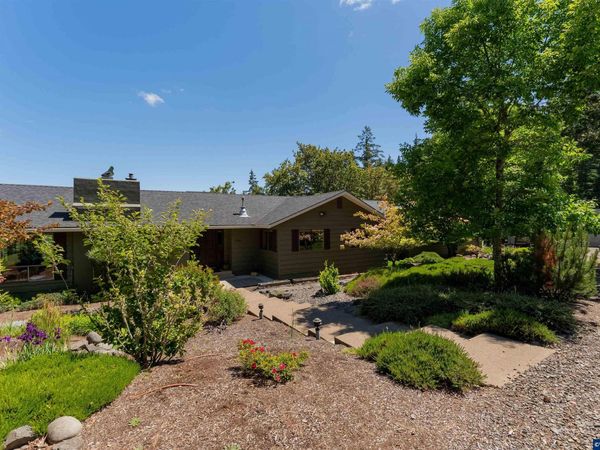 33941 Marys River Estates Rd, Philomath, OR 97370