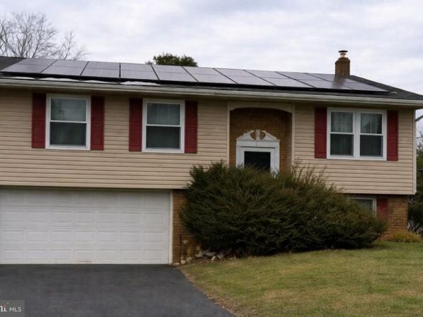 707 WYNDAMERE ROAD , LEWISBERRY, PA 17339