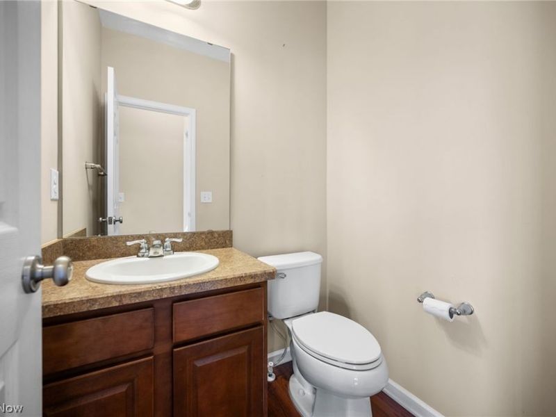 6935 Meadow Lakes Boulevard, North Ridgeville, OH 44039 Photo 12