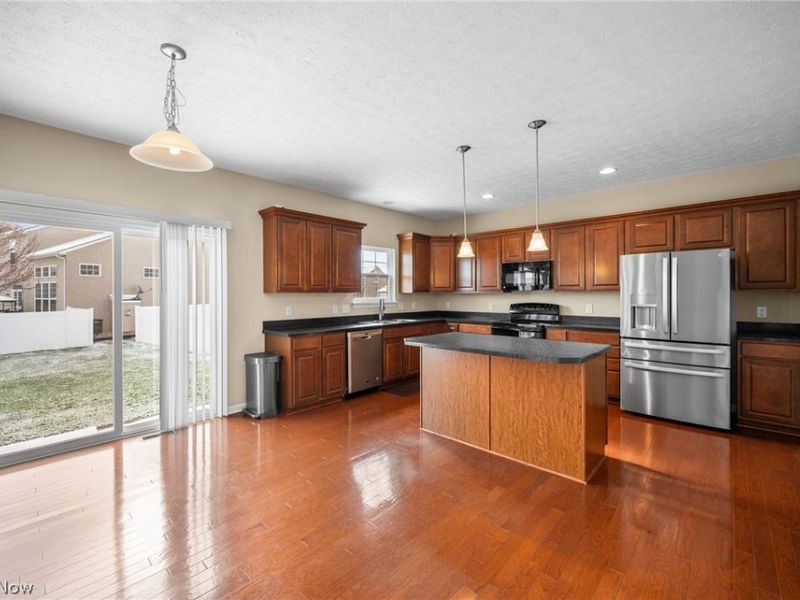 6935 Meadow Lakes Boulevard, North Ridgeville, OH 44039 Photo 7