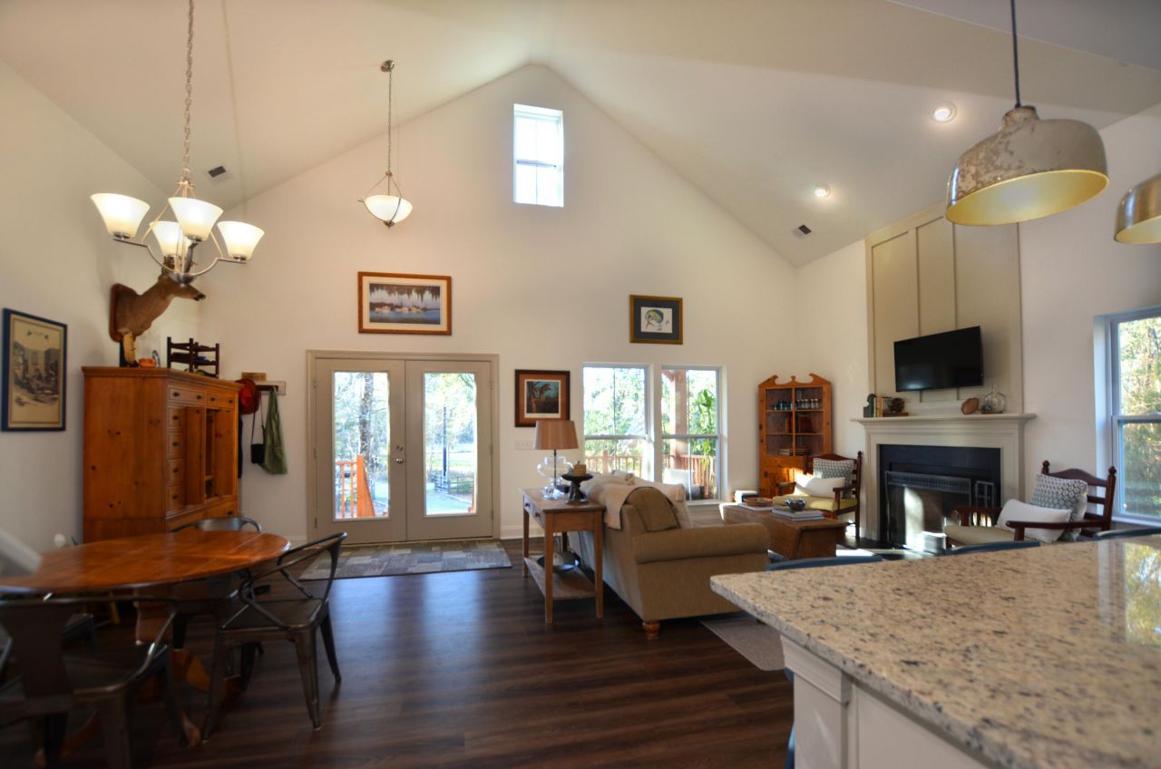 695 Kit Hall Road Photo 10