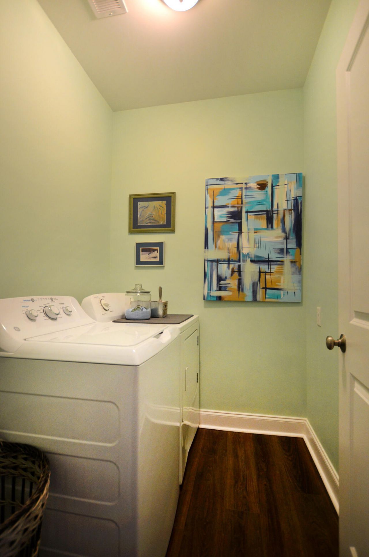 695 Kit Hall Road Photo 16