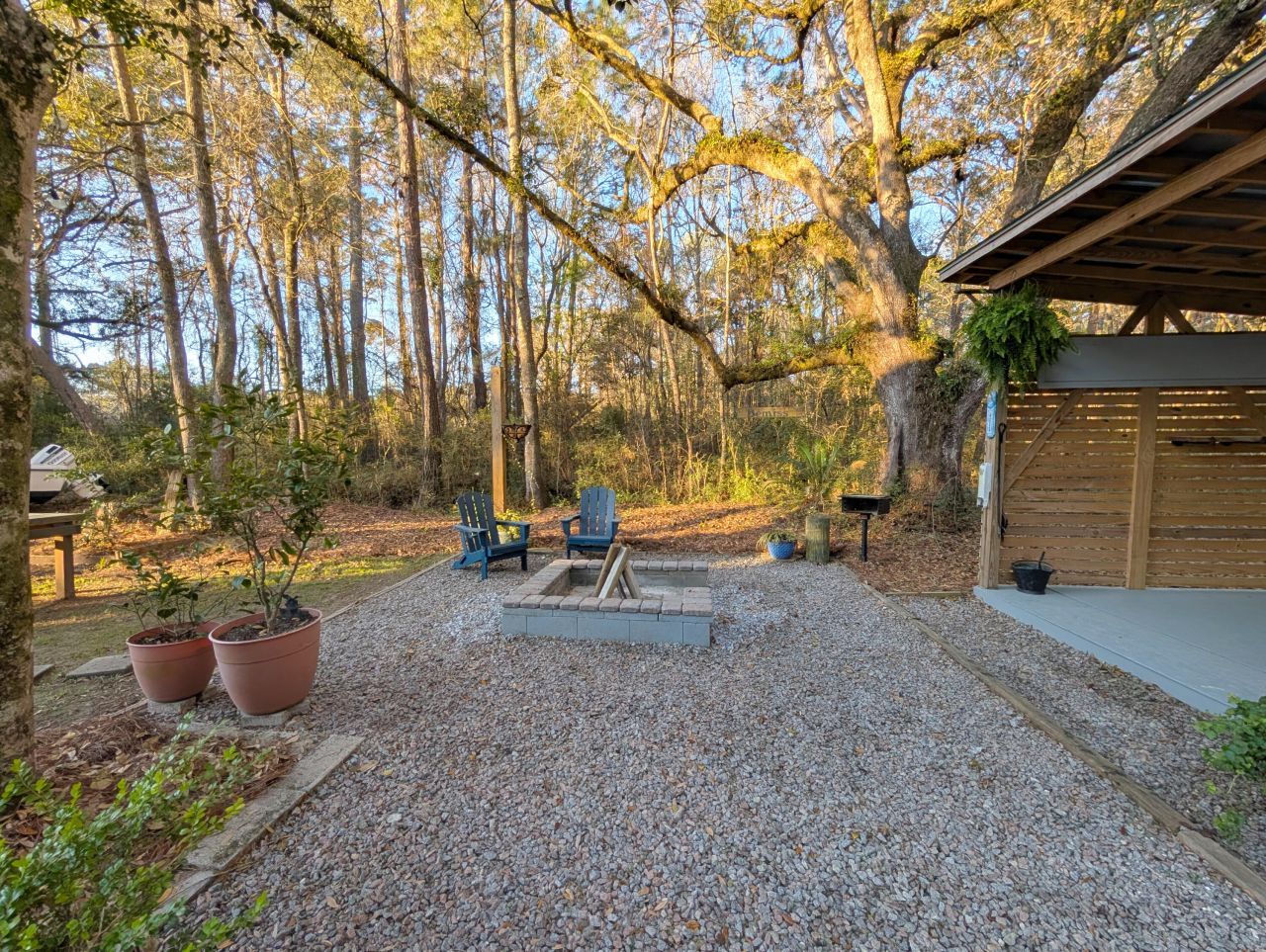 695 Kit Hall Road Photo 30