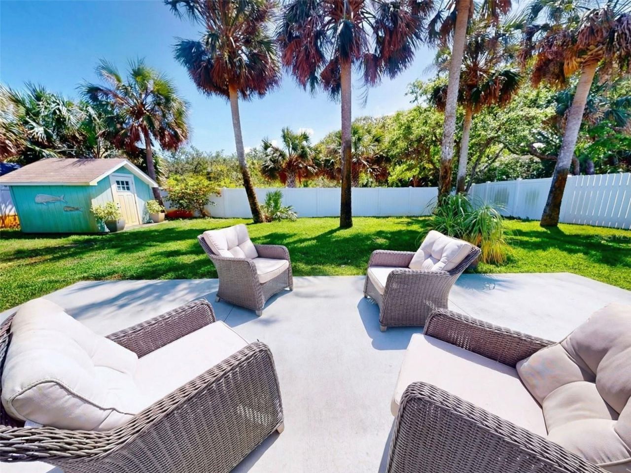 16 Hillside Drive, New Smyrna Beach, FL 32169 Photo