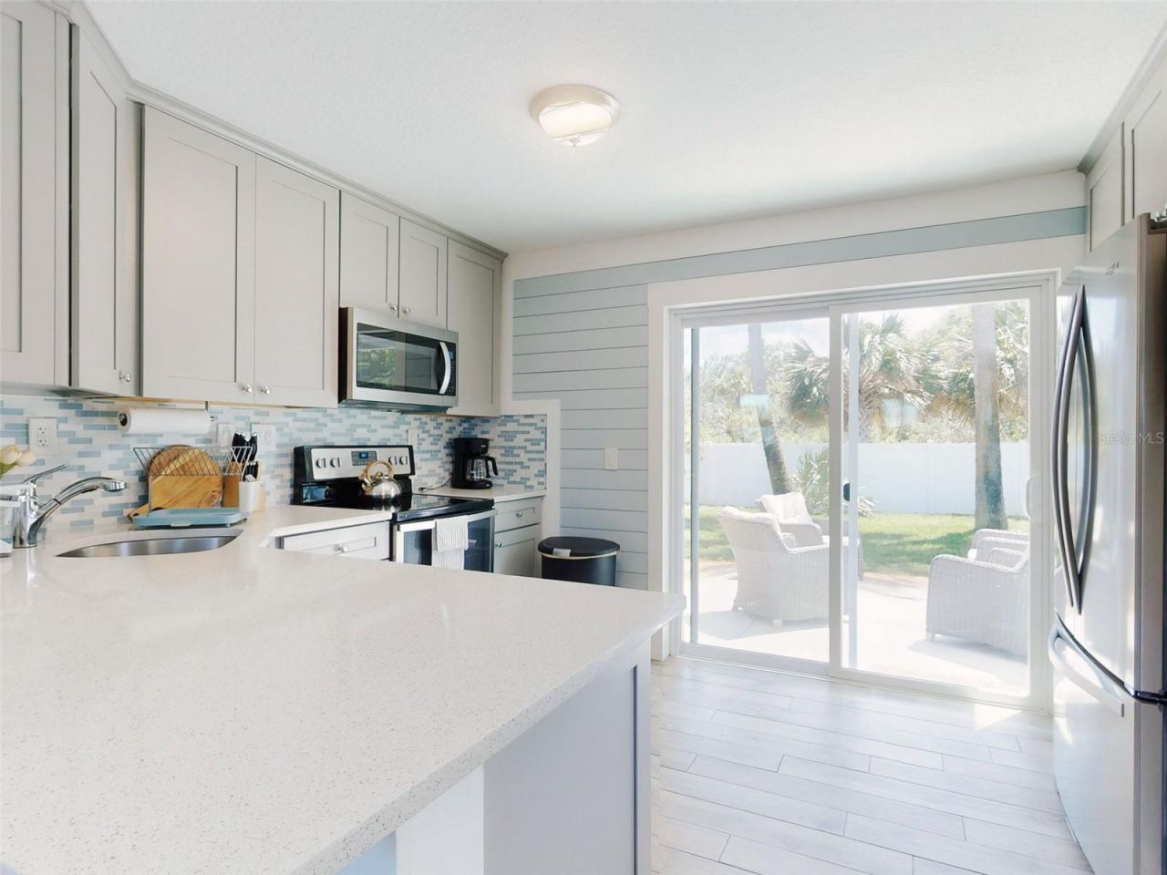 16 Hillside Drive, New Smyrna Beach, FL 32169 Photo