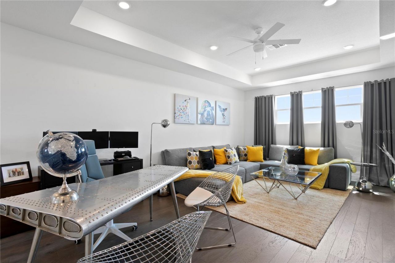 916 Seagrape Drive, Ruskin, FL 33570 Photo