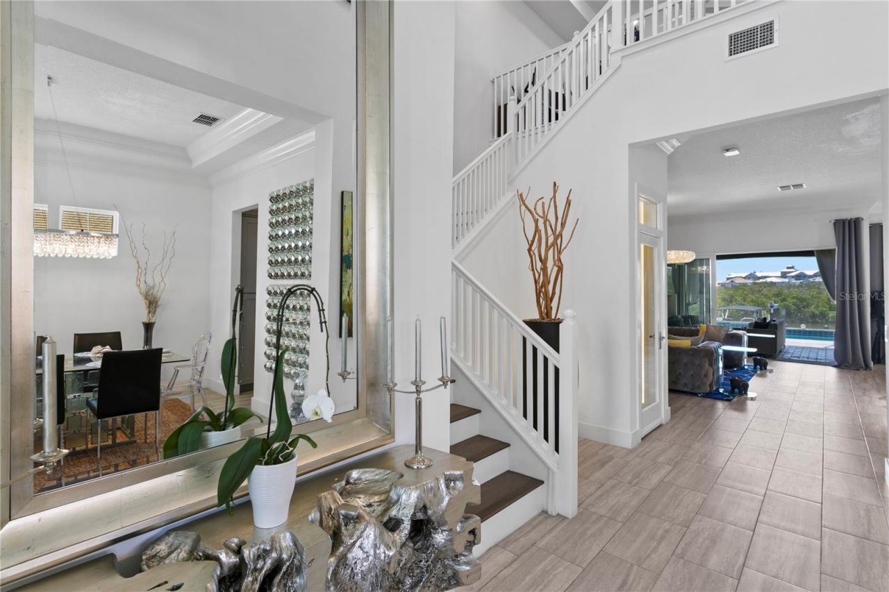 916 Seagrape Drive, Ruskin, FL 33570 Photo