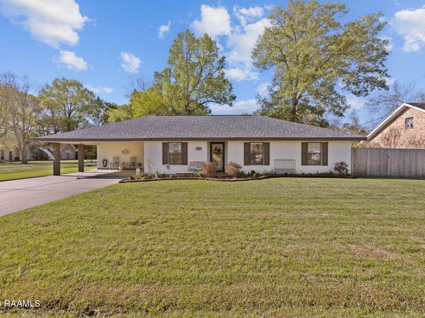 107 Dr Charlie Drive , Opelousas, LA 70570
