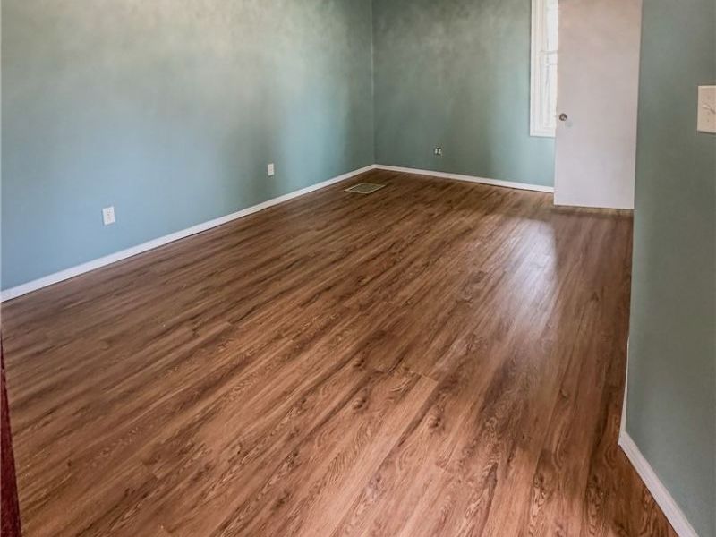 166 S Ohio Street, Cadiz, OH 43907 Photo 9