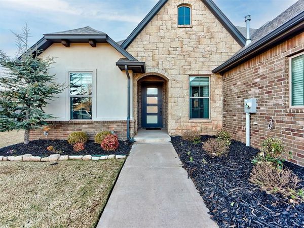 13301 NW 7th Court, Yukon, OK 73099