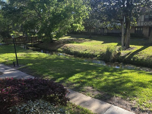 8205 KENSINGTON Square, Jacksonville, FL 32217