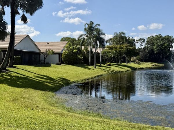 4787 Brighton Lakes Boulevard, Boynton Beach, FL 33436