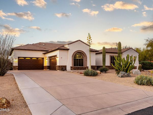 2040 N WOODRUFF, Mesa, AZ 85207