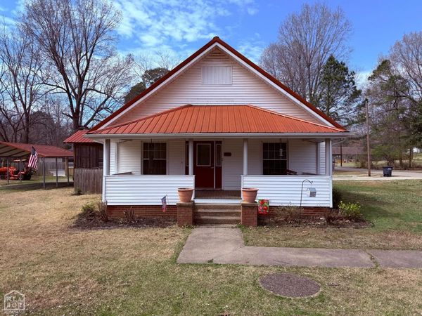 217 S 12th Avenue, Piggott, AR 72454