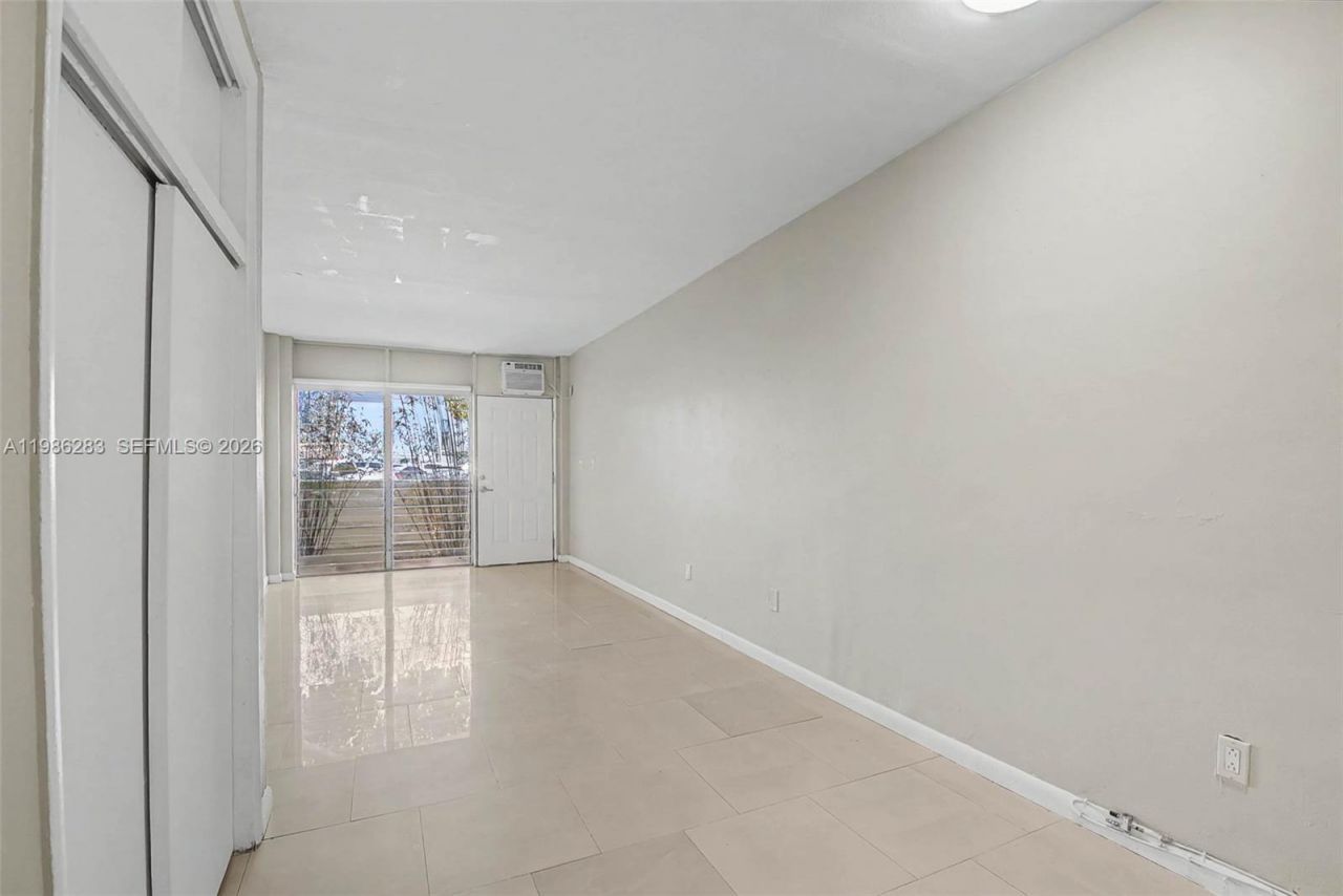 1685 Jefferson Ave , Unit 15, Miami Beach, FL 33139 Photo