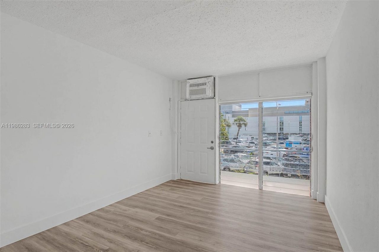 1685 Jefferson Ave , Unit 15, Miami Beach, FL 33139 Photo